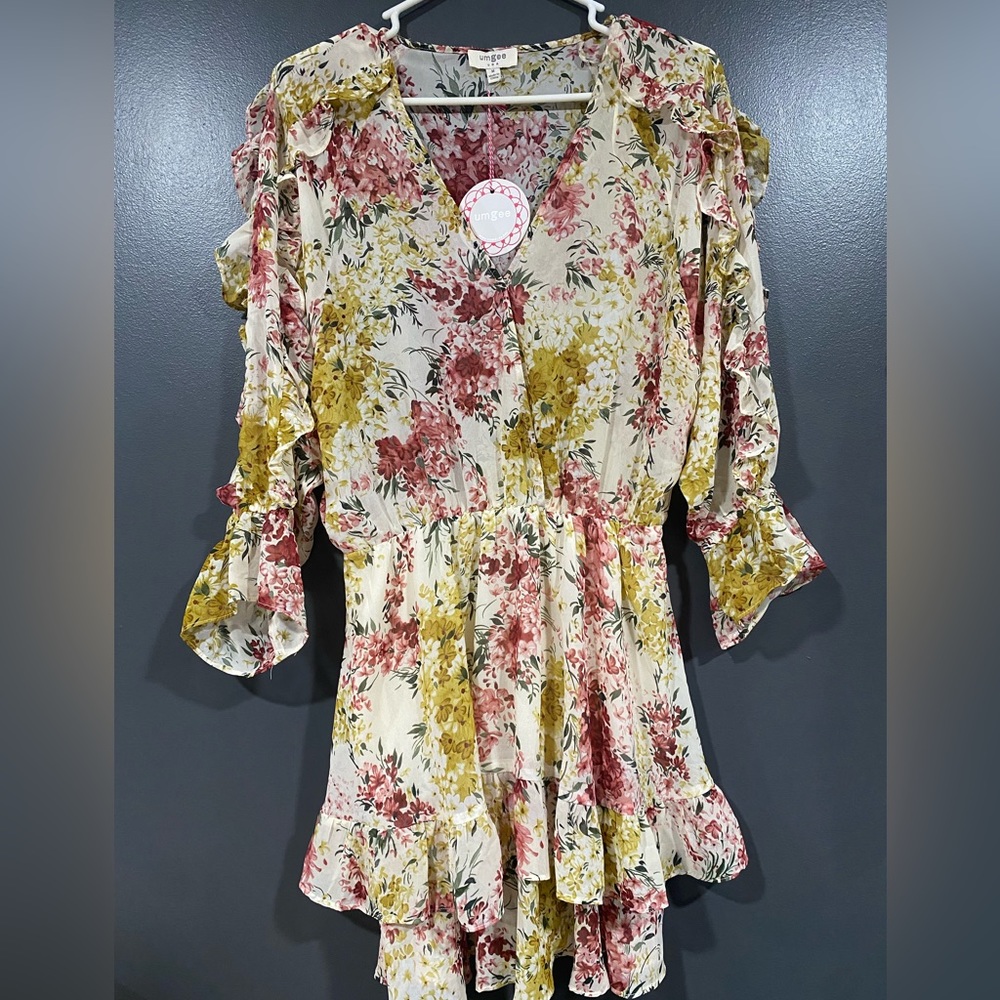 Umgee Women’s Dress Floral   Size M   New